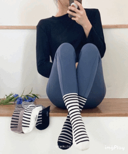 스트라이프 줄무늬 여성 데일리 장목양말 Stripe Long Sock